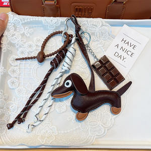 Gran oferta Retro Dachshund cachorro coche llavero bolsa colgante corbata cordón Chocolate trenzado cuerda Accesorios - Product Image 5