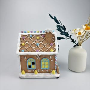 Casa de Jengibre de Hanukkah Iluminada con LED Hecha a Mano, de Alta Calidad y Estilo Encantador, con Envío Disponible desde Almacén a Domicilio - Product Image 3