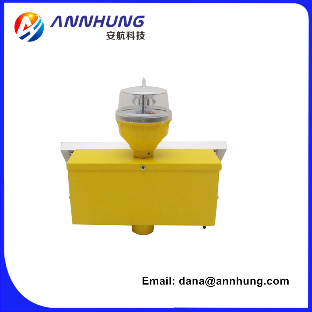 Low intensity solar obstruction light  Solar Warning Light