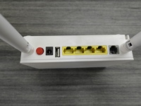 Modem ONU F660-V9-GM dengan 1GE+3FE+WIFI+POTS 2.4GHz OEM GPON, konektor tipe SC UPC untuk Unit Jaringan Optik (FTTH)