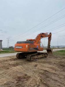 Excavatrice sur chenilles d'occasion Doosan très abordable, modèles DH215, DX225LCA, DX300LCA, DH220 et DH225 disponibles - Product Image 2