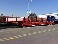 Promotion : Semi-remorque surbaissée à 2 essieux, remorque standard pour le transport d'excavatrices