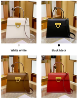 Sac à main femme 2025 de luxe léger, petit format carré, avec fermeture à cadenas, en PU brillant imperméable, orné de deux diamants, porté épaule ou à la main, pour usage quotidien