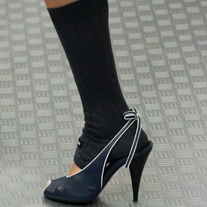 Sandalias de tacón alto con punta abierta para mujer, estilo peep toe, con aberturas laterales, lazo trasero, zapatos de boda, stilettos, slingback, para verano - Product Image 2