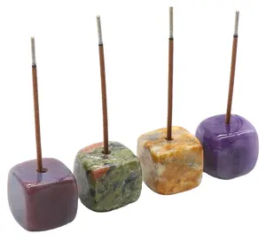 2023 Healing Reiki Raw Crystal Stone Incense Burner Yoga Meditation Home Decor Amethyst Incense Holder for Stick