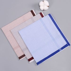 Pañuelo a cuadros retro nostálgico para hombre, de algodón puro, suave y absorbente del sudor, el mejor regalo. - Product Image 2