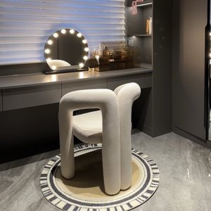 Silla de <span class=keywords><strong>Maquillaje</strong></span> Moderna de Metal Estilo Crema para el Hogar, Salón de Uñas, Dormitorio, Respaldo de Lujo Ligero, Personalizable, Sin Ensamblaje, Taburete para Mesa de <span class=keywords><strong>Maquillaje</strong></span> - Product Image 3