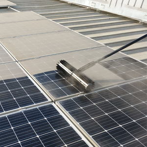 Équipement de nettoyage de panneaux solaires avec perche télescopique en aluminium 4M/5M/7M, perche alimentée en eau, brosse rotative pour le nettoyage des panneaux solaires - Product Image 3