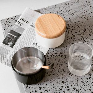 Nordic Style <b>Ashtray</b> With Lid Metal Round Design For Home Living Room Use - Product Image 4