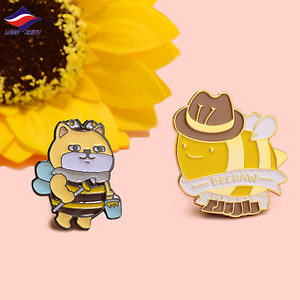 Longzhiyu 15 Năm Nhà Sản Xuất Tùy Chỉnh Men Cứng Pins Phim Hoạt Hình Kim Loại Ve Áo <span class=keywords><strong>Pin</strong></span> Phù Hiệu Trâm Cài Bán Buôn - Product Image 5