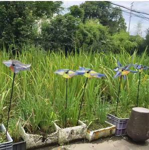 Custom Dier Vogel Speelgoed <span class=keywords><strong>Plastic</strong></span> Lucht Rotatie Tuin Ornamenten Windmolens Met Windrotator Pinwheel - Product Image 6