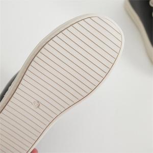 Chaussures décontractées unisexes en PU avec logo personnalisé pour femme, style <span class=keywords><strong>marche</strong></span>, basses, à lacets, baskets moelleuses pour femme - Product Image 5