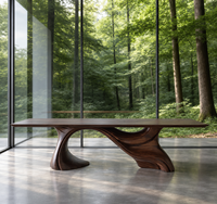 Table à manger rectangulaire en bois massif de style accentué, design moderne et minimaliste, idéale pour villa de luxe, maison et bureau