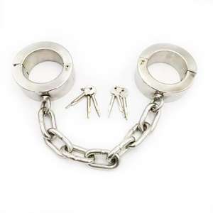 Zwarte Keizer Zware RVS Voetboeien 4cm en 6cm Hoog SM Fun Straf voor Mannen en Vrouwen - Product Image 3