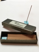 Varilla de incienso de Agarbatti de sándalo Natural sin bambú, Uso Terapéutico perfumado de madera de estilo chino empaquetado en cajas