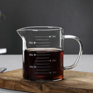 Bécher 250ML à 1000ml Pichet 17oz Tasse à lait de qualité alimentaire Récipient à grains de café en verre Marques Nombre Pot à large bouche avec couvercle en bambou Haut - Product Image 6