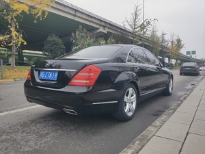 <span class=keywords><strong>Mercedes</strong></span>-Benz S 300 L 2012 <span class=keywords><strong>Grand</strong></span> Edition berline d'occasion, 3.0L V6 245ch propulsion, luxe, longue portée, bien entretenue, prête à être expédiée - Product Image 3