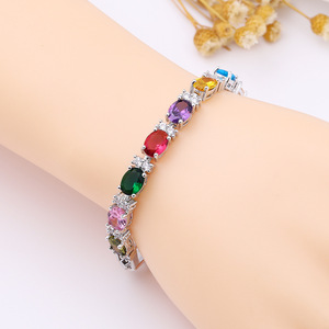 <span class=keywords><strong>Bracelet</strong></span> de qualité tendance et luxueux en <span class=keywords><strong>paracorde</strong></span> avec fermoir en laiton plaqué or 18 carats, chaîne trombone en laiton, perles de zircon et perles colorées pour femme - Product Image 1