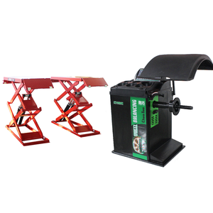 Elevador Hidráulico para Autos CHENTUO CT605 de Cuatro Postes, Tipo Tijera, de Un Cilindro, Conveniente y Eficiente, Capacidad de 3000 kg, Elevación de 1800 mm - Product Image 1