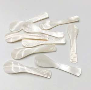 カスタムロゴ対応 おしゃれな ミニ 天然 シェル サービング スプーン 7cm 8cm 9cm 上質な マザーオブパール キャビア スプーン - Product Image 2