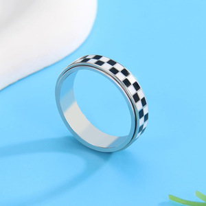 Classic Women Ring Racing <strong>Flag</strong> Black and White Chessboard Grid Rotatable Ring - Product Image 4