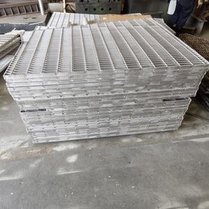 Grille en acier pour le sol du centre commercial, treillis pour le sol du couloir du ciel et plaque de grille en acier inoxydable pour le sol du lieu de sport - Product Image 2