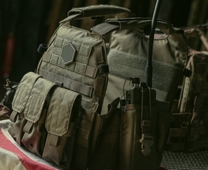 Tuta Protettiva Industriale Leggera e Impermeabile, Alta Resistenza agli Urti, Equipaggiamento di Sicurezza Personale, Gilet Tattico - Product Image 4