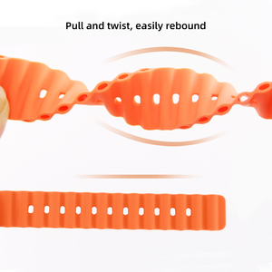 Bracelet de <span class=keywords><strong>montre</strong></span> en silicone style océan, souple, respirant, à libération rapide, durable et léger <span class=keywords><strong>pour</strong></span> montres connectées Charge 3/4/5 (<span class=keywords><strong>homme</strong></span>/femme) - Product Image 4