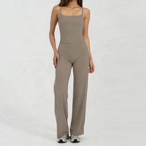 Abbigliamento Personalizzato da <span class=keywords><strong>Donna</strong></span> per Fitness e Yoga, Set Leggings, <span class=keywords><strong>Completo</strong></span> Yoga con Leggings a Zampa, Outfit Sportivo, Set Top da <span class=keywords><strong>Palestra</strong></span>, Abbigliamento da <span class=keywords><strong>Palestra</strong></span> per Signore - Product Image 3