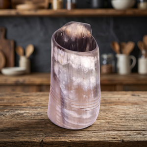 Meilleur Chope à Boire Viking en Corne de Buffle Faite à la Main, Étanche, pour Bars, Fêtes et Décoration Intérieure – Design Moderne - Product Image 1