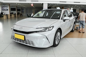 2024 vente chaude Camry double moteur 2.5HGVP première édition berline électrique et hybride direction gauche nouveau pour 2023 voitures Toyota d'occasion - Product Image 2