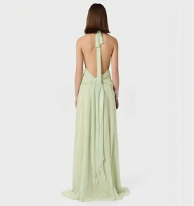 <span class=keywords><strong>Nuova</strong></span> <span class=keywords><strong>Collezione</strong></span>: Elegante e Sexy Abito con Collo Halter, Dettagli Arricciati e Decorazioni Floreali Tridimensionali - Product Image 4