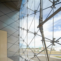Accessoires de mur-rideau en acier, treillis en acier, mur-rideau en verre en forme d'araignée
