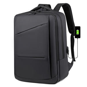 Sacs à Dos pour Ordinateur Portable avec USB, Personnalisables avec votre Logo, pour Bureau, Voyage et École, avec Compartiment Rembourré - Product Image 1