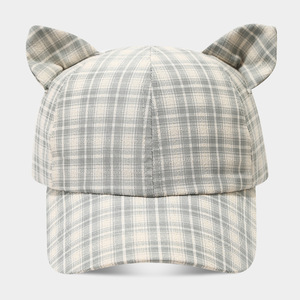 Neue karierte Baseballkappe mit Katzenohren für Damen – Stylische, vielseitige Outdoor-Freizeitkappe, gesichtsverschmeichelnder Sonnenhut, trendige Marken-Entenschnabelkappe - Product Image 2