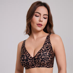 <span class=keywords><strong>Sujetador</strong></span> sin costuras de cobertura total para mujer, sin aros, cómodo para uso diario, <span class=keywords><strong>push</strong></span>-<span class=keywords><strong>up</strong></span>, lencería de talla grande, ropa interior sin marcas, venta al por mayor - Product Image 2