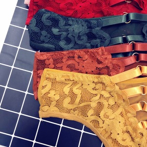 Culottes transparentes sexy en dentelle pour femmes, respirantes, taille haute, effet push-up, en modal - Product Image 2