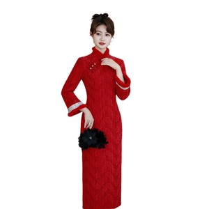 <span class=keywords><strong>Robe</strong></span> Cheongsam rétro en velours <span class=keywords><strong>de</strong></span> fibre <span class=keywords><strong>de</strong></span> polyester préférée <span class=keywords><strong>de</strong></span> <span class=keywords><strong>la</strong></span> mariée, style jeune fille frais et artistique, Qipao - Product Image 1