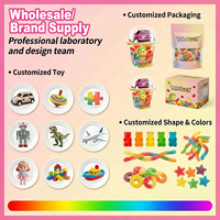 Noviteiten Zure Gummy Candy Assortiment Speelgoedbeker 6 Mini Pakket met Knijp Speelgoed Zachte Kauwgom Multi Fruit Bulk OEM voor Herverkopers YOLODUCK