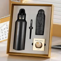 Ensemble cadeau d'entreprise avec logo personnalisé comprenant une tasse de qualité supérieure et un parapluie pliable pour les événements d'entreprise et la promotion de la marque