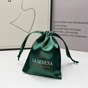 Bolsa de cetim de seda luxuosa com logotipo personalizado pequeno reciclável, sacola de armazenamento de poeira, sacola com cordão de cetim, sacola para presente