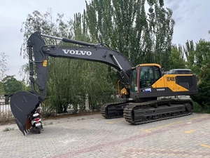 Excavadora Volvo multifuncional Rennuo EC300 360 400 Excavadora usada en China - Product Image 4
