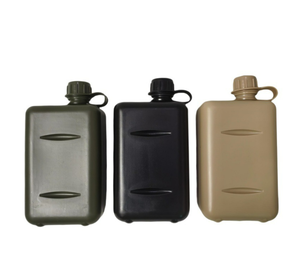 DE97 Cantimplora Deportiva Cuadrada de 2L, Botella de Agua para Deportes, Caza y Actividades al Aire Libre - Product Image 1