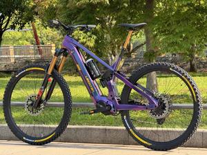 Bicicleta Eléctrica de Alta Calidad con Motor Central, Batería Oculta de 720wh en el Tubo Inferior, Suspensión Completa, 29 Pulgadas, MTB de Carbono - Product Image 2