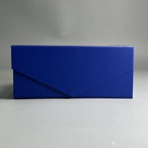 [Disponibile] Scatola Regalo di Lusso in Cartone Rigido Pieghevole con Chiusura Magnetica per Spedizioni - Product Image 3