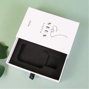 Cajas de Cartón con Recubrimiento de Cobre, Hechas a Medida, con Materiales Reciclados, Acabado Mate/Brillante, Logotipo con Estampado en Dorado, Marca Crown Win - Product Image 3