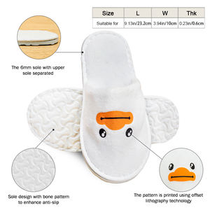 Детские тапочки для отелей из мягкого кораллового флиса с индивидуальным логотипом, роскошные, с нескользящей подошвой из ЭВА - Product Image 2