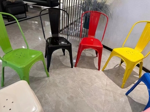 Diseño antiguo Apilable Bistro Muebles <span class=keywords><strong>Silla</strong></span> Fácil de montar Hierro Metal Tolixs Metal <span class=keywords><strong>Silla</strong></span> de comedor - Product Image 3