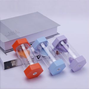 Reloj de arena hexagonal moderno hecho a mano y personalizado, con logotipo imprimible, ideal como regalo promocional y decoración de oficina. - Product Image 3