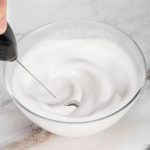 Utensilios de Cocina, Batidor de Huevos Eléctrico de Acero Inoxidable y Silicona, Espumador de Leche Duradero con Batería, Licuadora de Café - Product Image 5